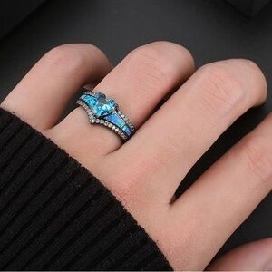 Dazzling Blue and Silver Women's Ring